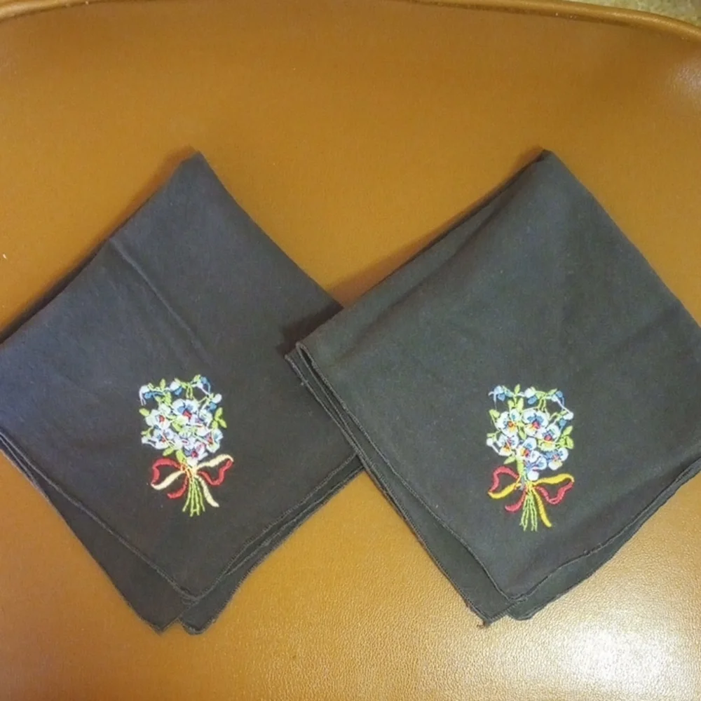 Set of 2 Embroidered Vintage Floral Handkerchiefs. Black Blue Green Red Yellow